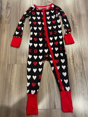 Little Sleepies XOXO Zippy Footies Sleeper Pajamas Black Red